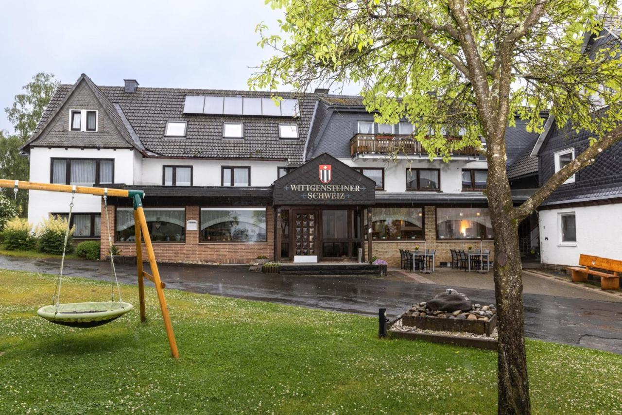 Pension Wittgensteiner Schweiz 바트베르레부르크 외부 사진